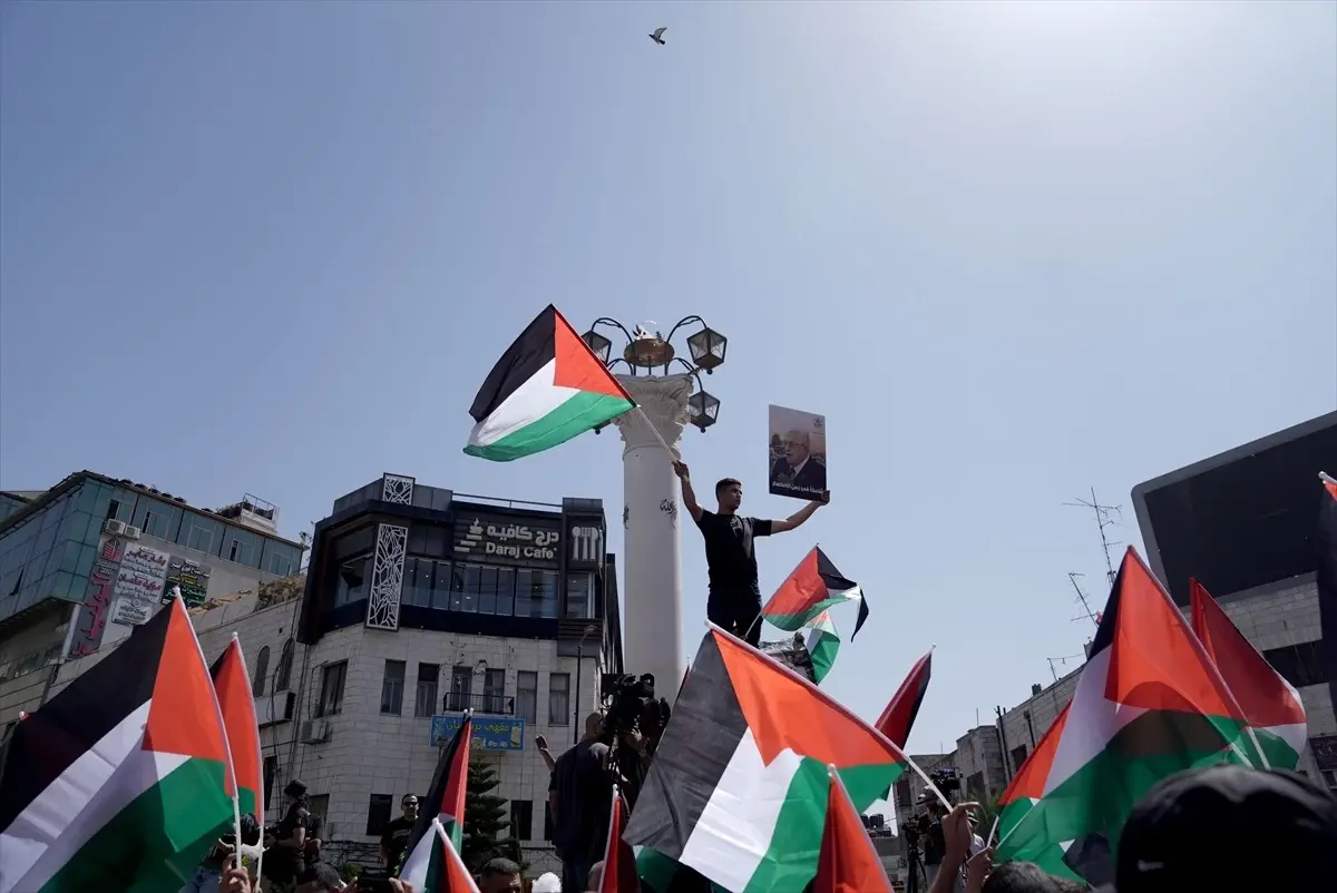 Filistinliler, Devlet Tanıma Kararlarını Memnuniyetle Karşılıyor