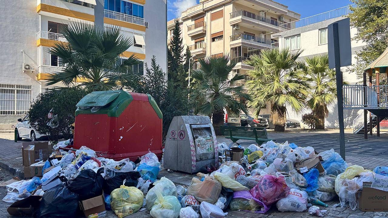 İzmir'de vatandaşların 'çöp' tepkisi: Hastalıkların artmasından endişe duyuyoruz
