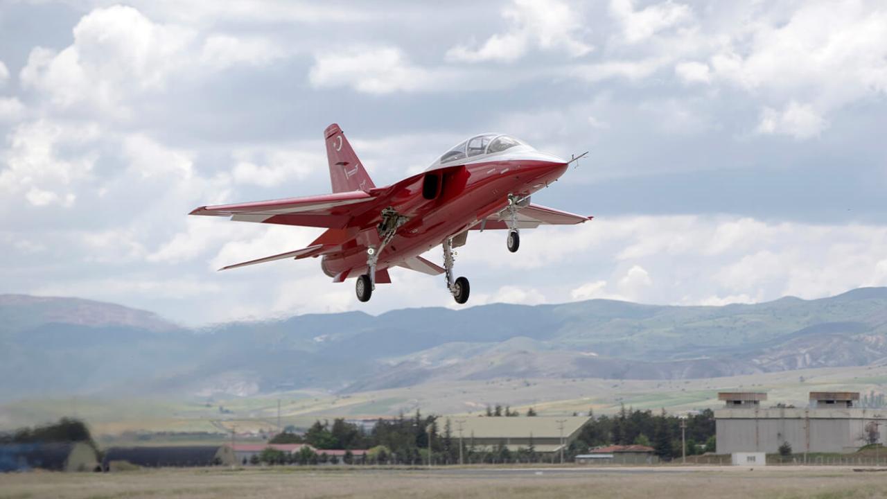 İspanya, HÜRJET Uçaklarının Satın Alımını Onayladı