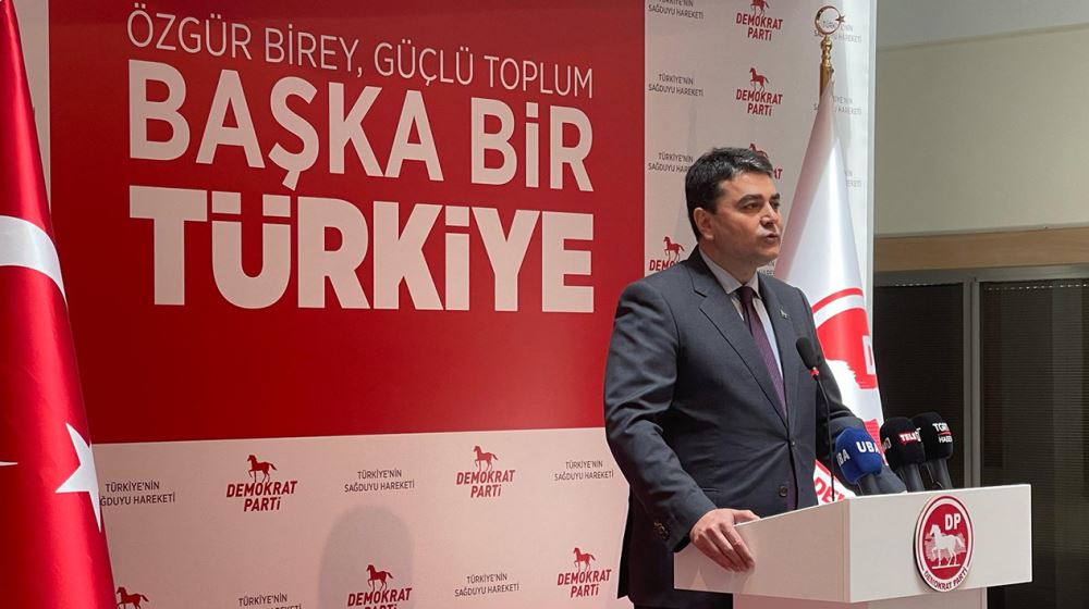 Cumhuriyet, Demokrasi ile Güçlenir Vurgusu Yapıldı Cumhuriyet, Demokrasi ile Güçlenir Vurgusu Yapıldı