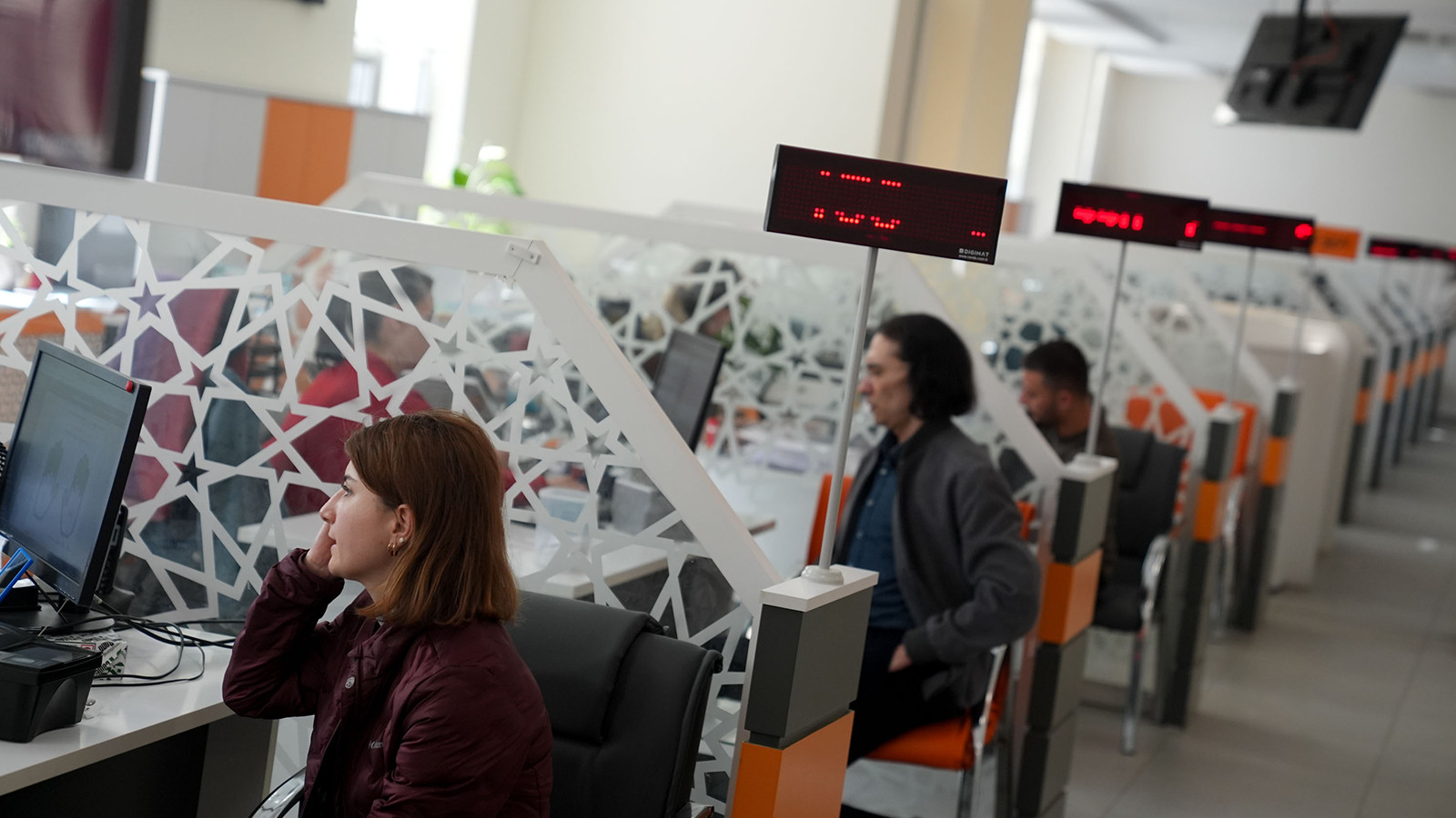 Cuma Son Gün! Eski Ehliyetler İçin Yenileme Zorunluluğu