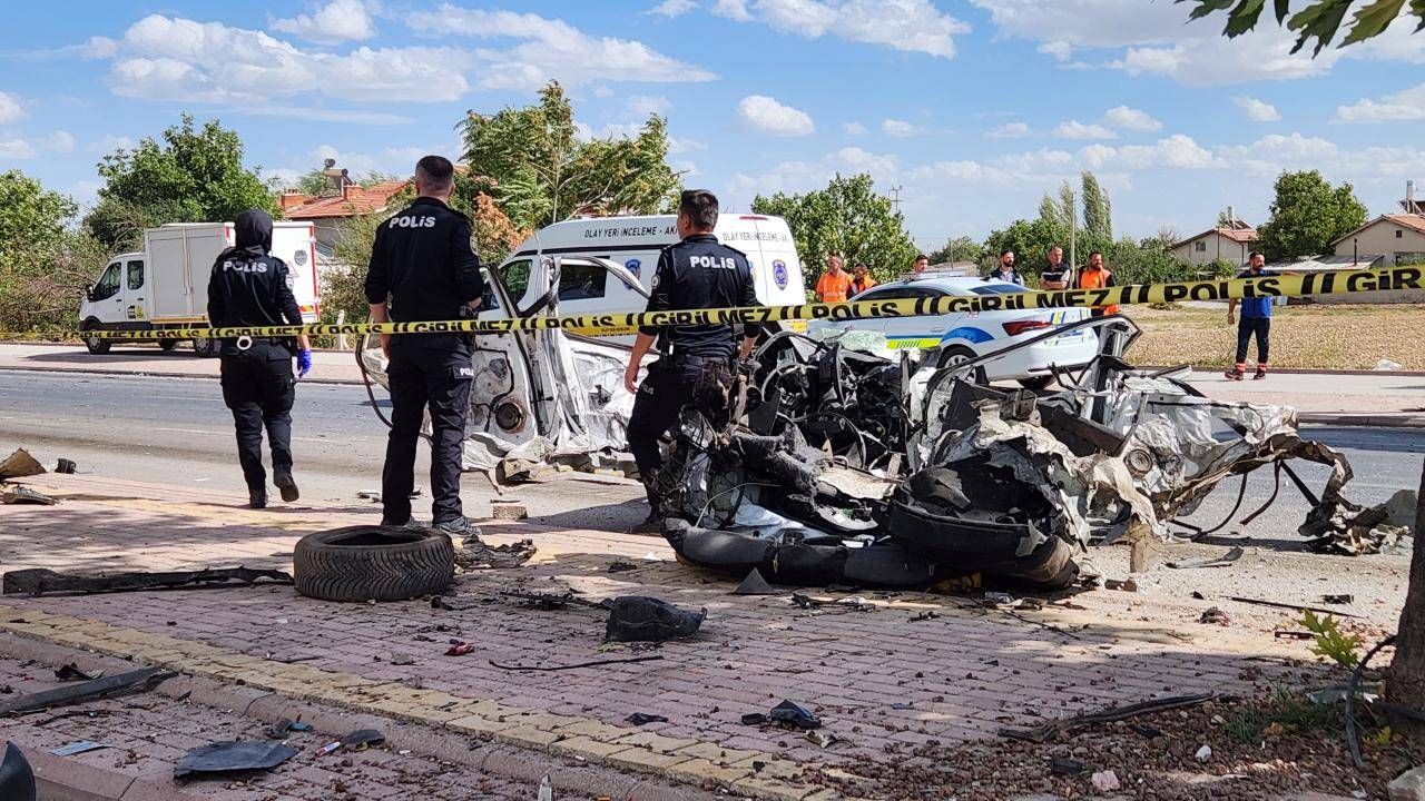 Öğretmenin ölümüne yol açan aracın hızı 229 km olarak