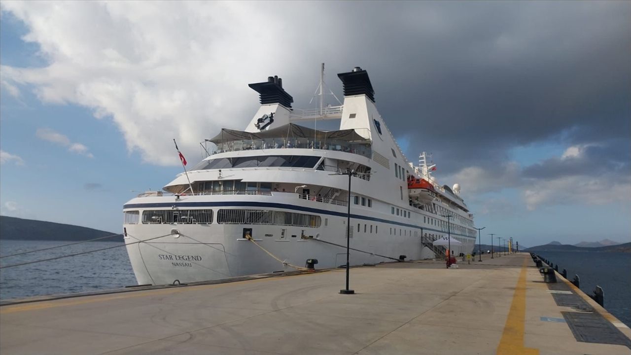 Star Legend Kruvaziyeri 271 Yolcusuyla Bodrum’a Ulaştı