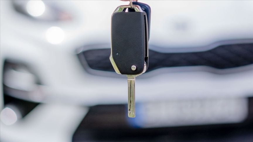 Van’da Dolandırıcılık Operasyonu: 3 Gözaltı Van’da Dolandırıcılık Operasyonu: 3 Gözaltı