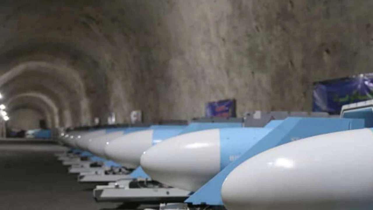 İran’ın Füze Kapasitesi Güçlenmeye Devam Ediyor İran’ın Füze Kapasitesi Güçlenmeye Devam Ediyor