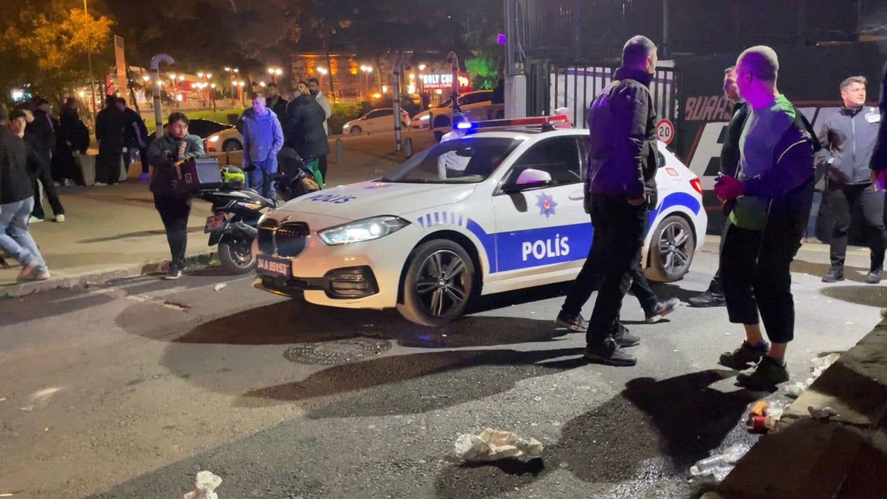 Beşiktaş’ta Derbi Hazırlığında Kavga: 1 Yaralı