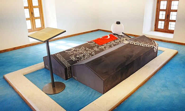 Gazi Süleyman Paşa Türbesi yeniden ziyarete açıldı